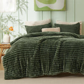 Bedsure edredón peluche king, tacto suave para noches frías.