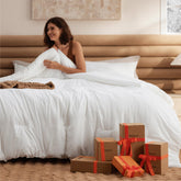 Bedsure edredón suave con prelavado, textura agradable para noches frescas.