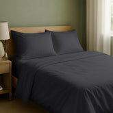 California Design Den sábanas queen natural, sateen suave y brillo ligero.