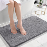 OLANLY alfombra de baño 30x18 gris: chenille suave para pies cómodos al salir de la ducha.