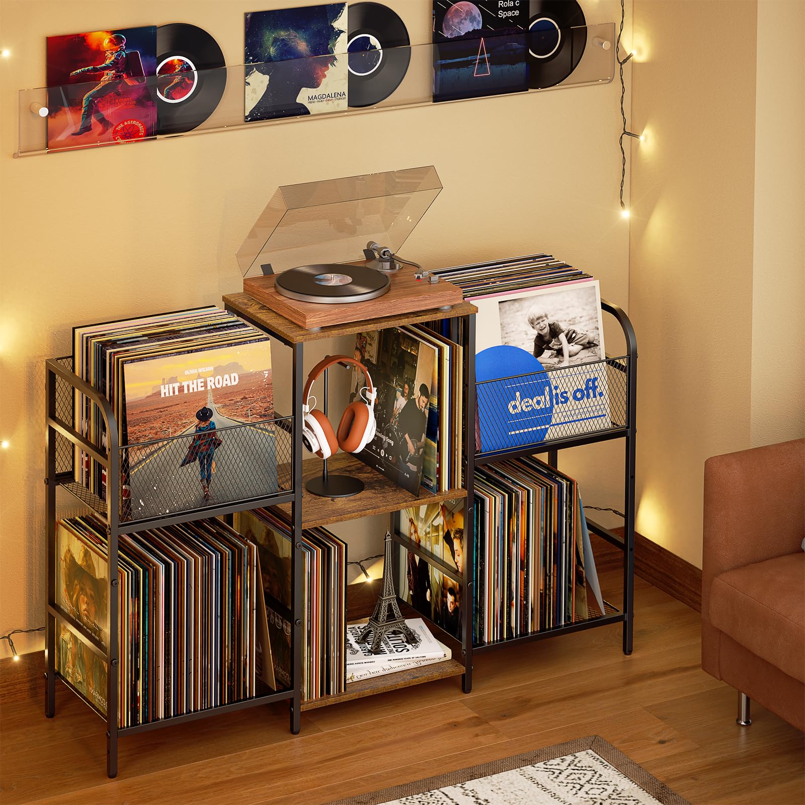 3ingseagulls uso en salón para exhibir la colección de vinilos.