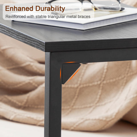 AMHANCIBLE aprovecha espacios pequeños con mesas laterales versátiles.