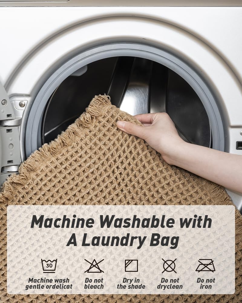 AMOAMI alfombra baño tacto suave, sensación agradable al pisarla tras la ducha.