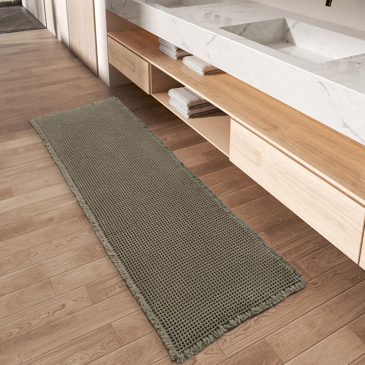 AMOAMI alfombra gofre verde con absorción de agua rápida para baños y pasillos.