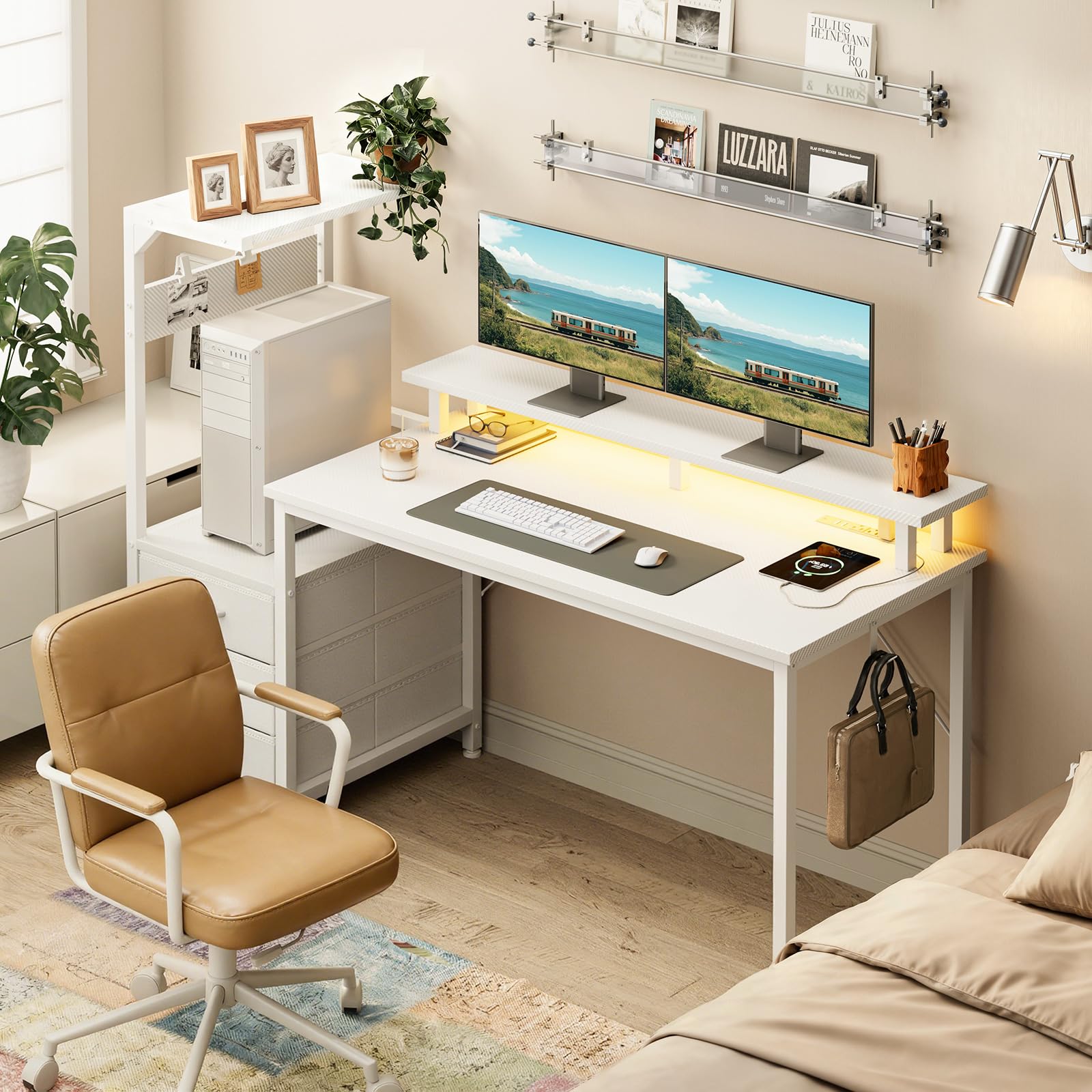 AODK escritorio de juegos 59 pulgadas con puertos USB para cargar dispositivos.