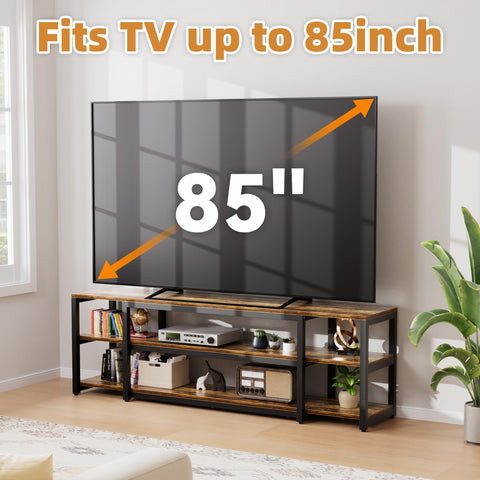 Espacios abiertos para dispositivos, mandos y libros.