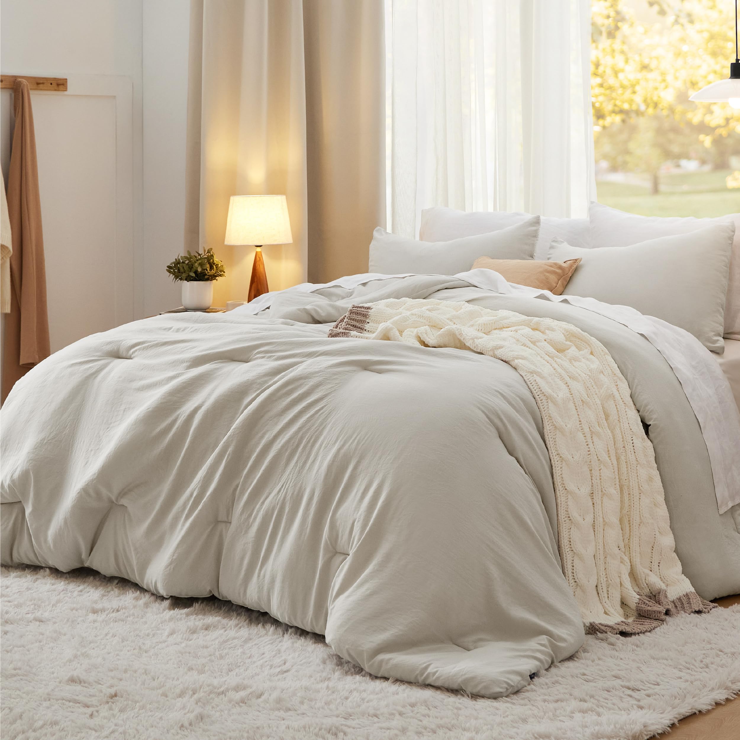 Bedsure conjunto edredón rey extragrande beige, aspecto cómodo para dormir