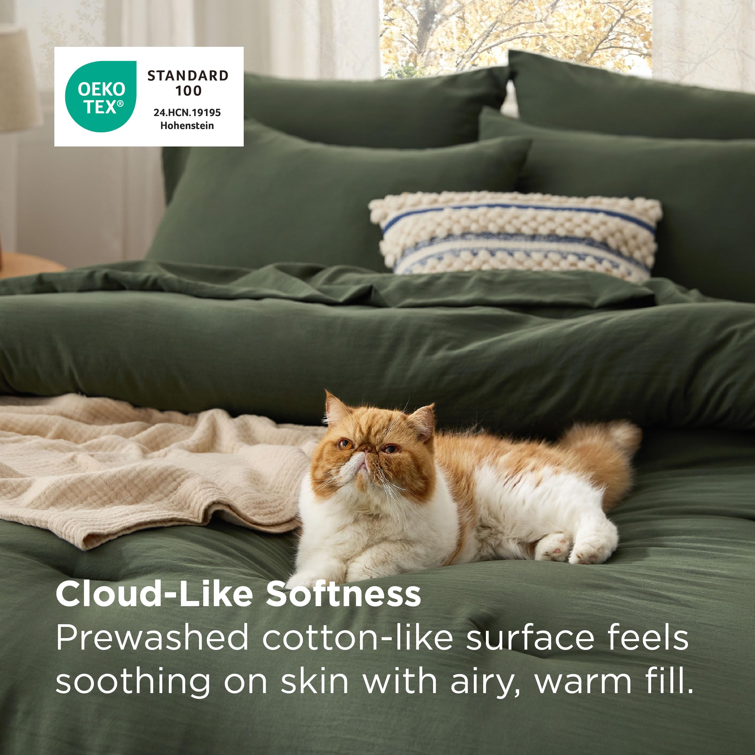 Bedsure edredón verde oscuro, tono versátil para cualquier ambiente.