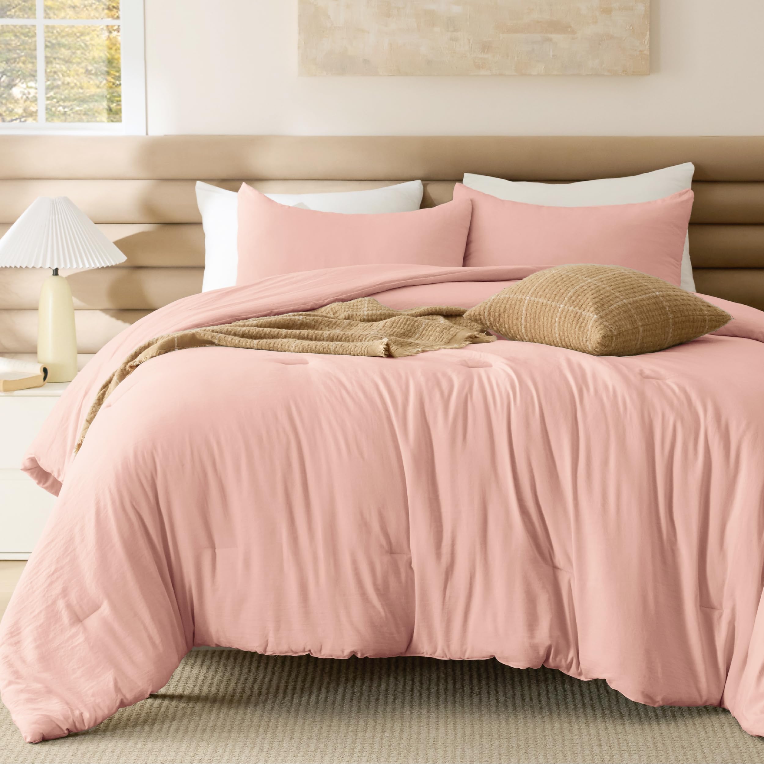 Bedsure textura suave prelavada: confort de piel suave durante el sueño.