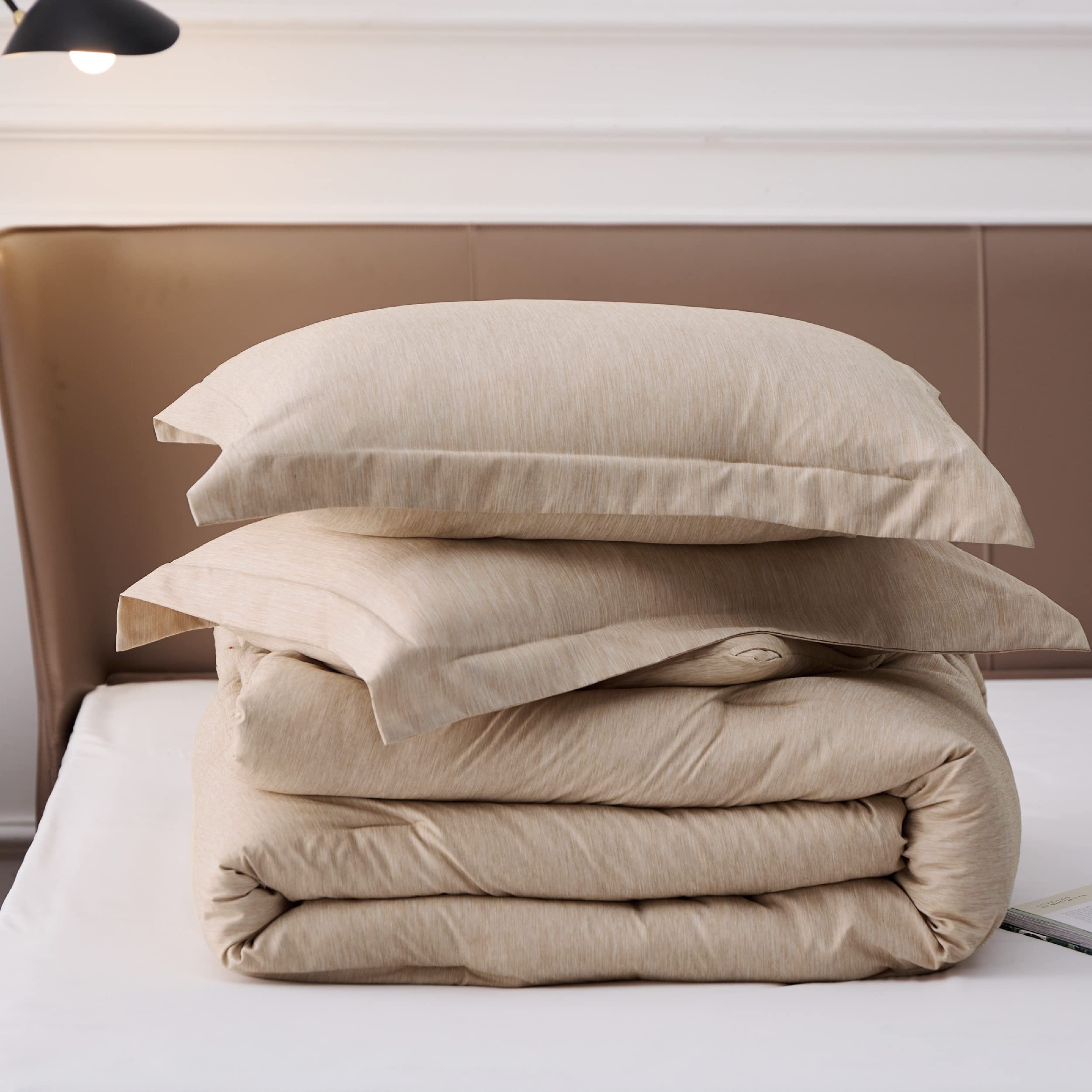 Uso durante todo el año con Bedsure, cama cómoda y versátil.