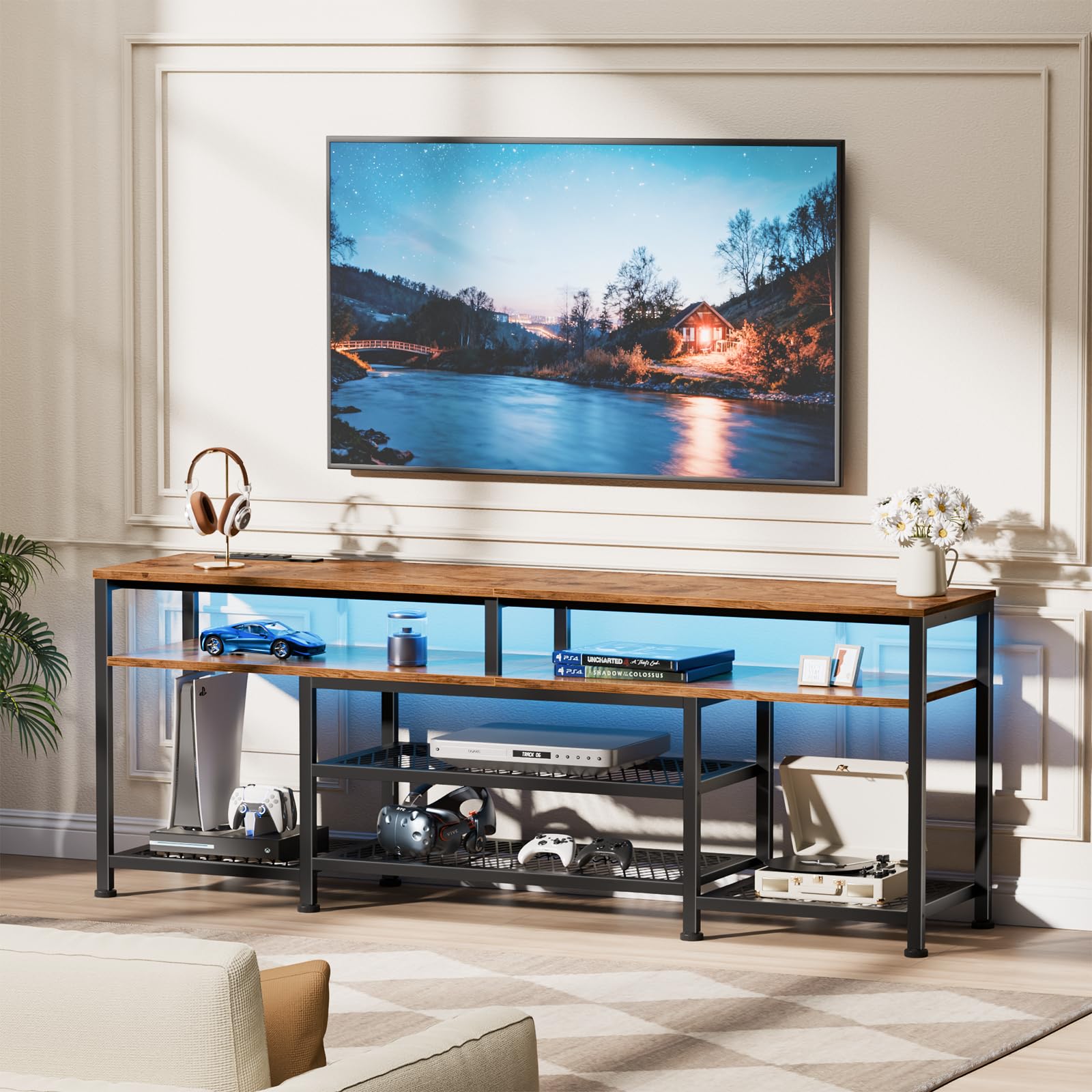 Furologee Mueble TV con tomas de corriente y USB para alimentar dispositivos.