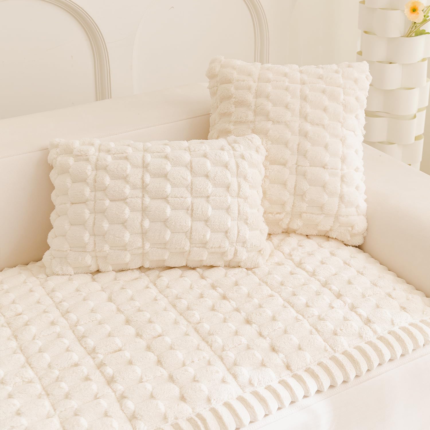 Gumfolk funda sofá diseño elegante en gris y café.