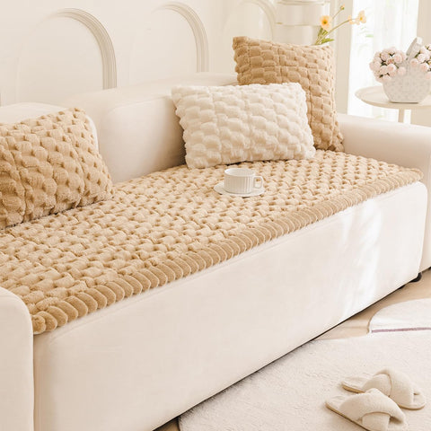 Gumfolk Plush: protección contra pelo, arañazos y derrames.