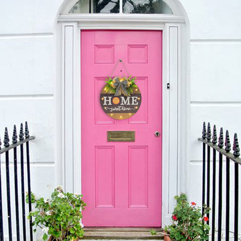 Decoración de puerta rústica HOMCDALY en madera, ideal para porches exteriores.