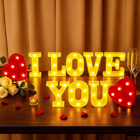 Honoson Set de 10 letras LED Te Amo para decoraciones temáticas.