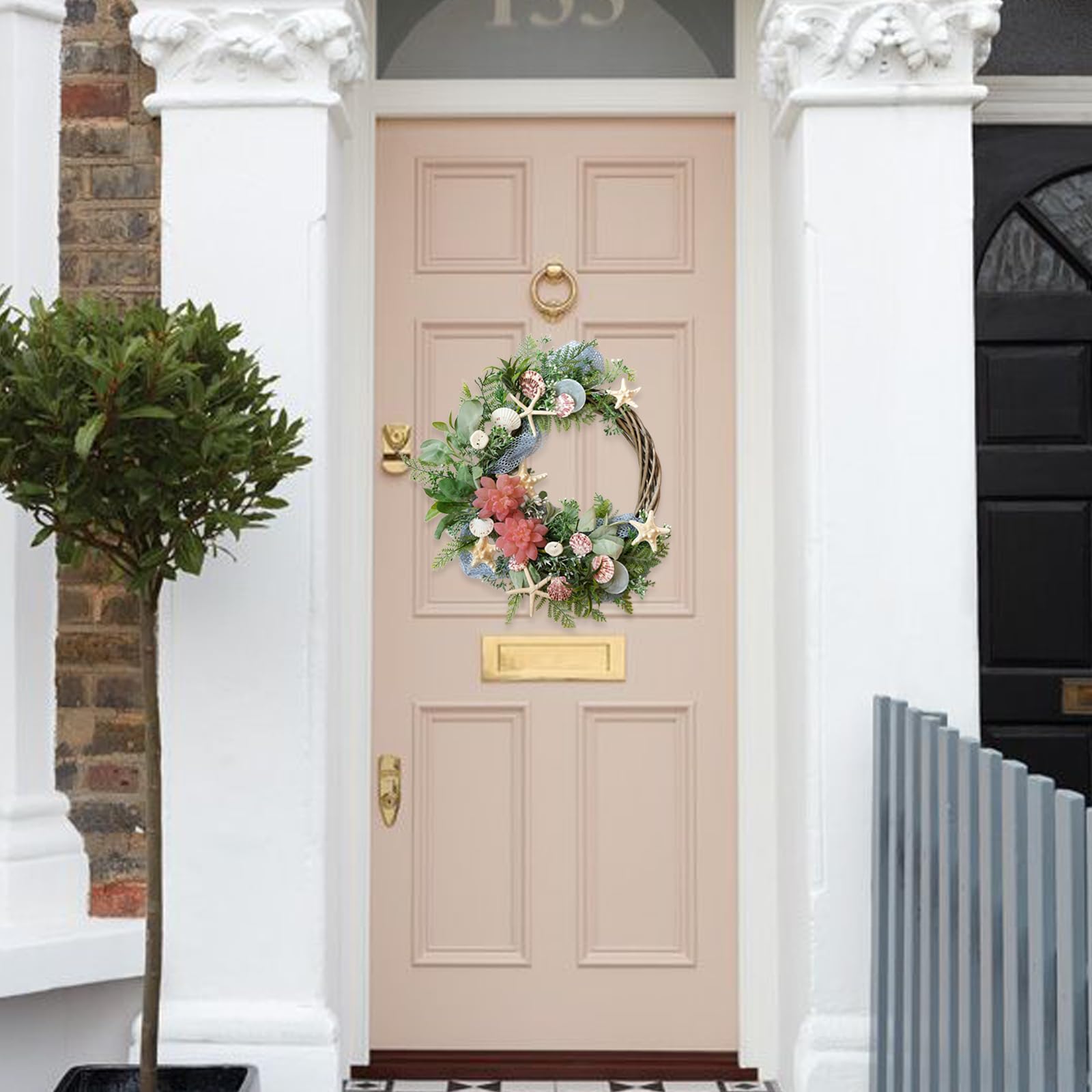 Idyllic Corona Shell detalle de costero para decoración duradera.