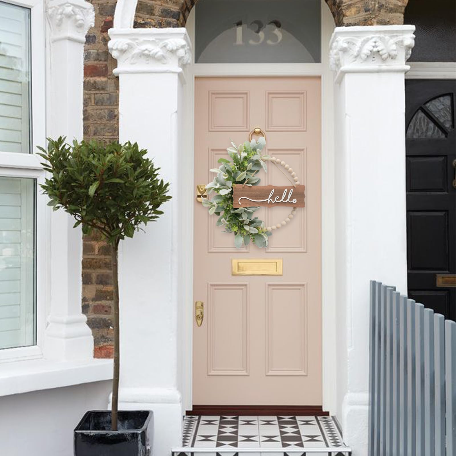 Idyllic guirnalda versátil para puertas modernas o rústicas