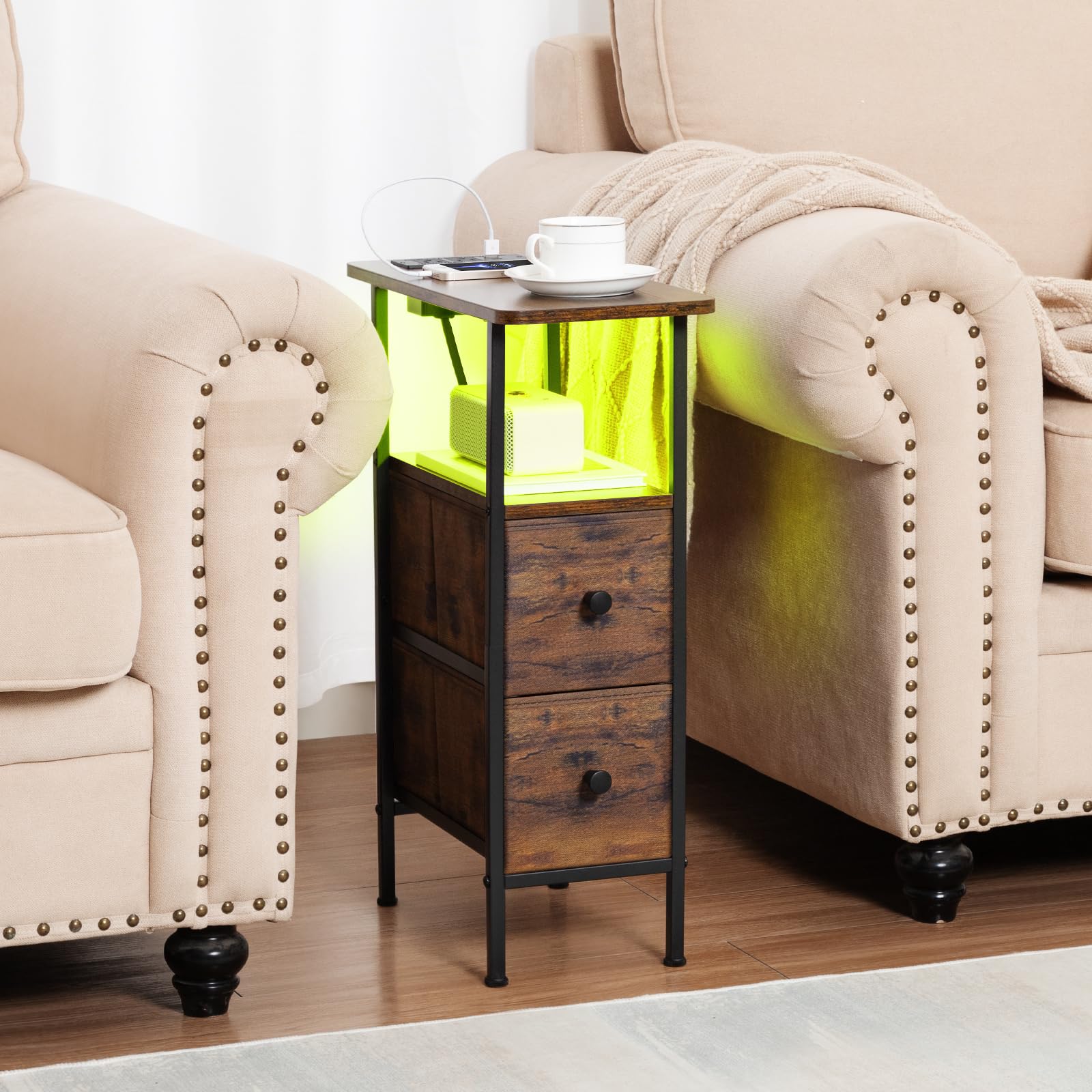 LOAKEKEL mesita lateral con dos cajones, mantiene mandos y cables al alcance.