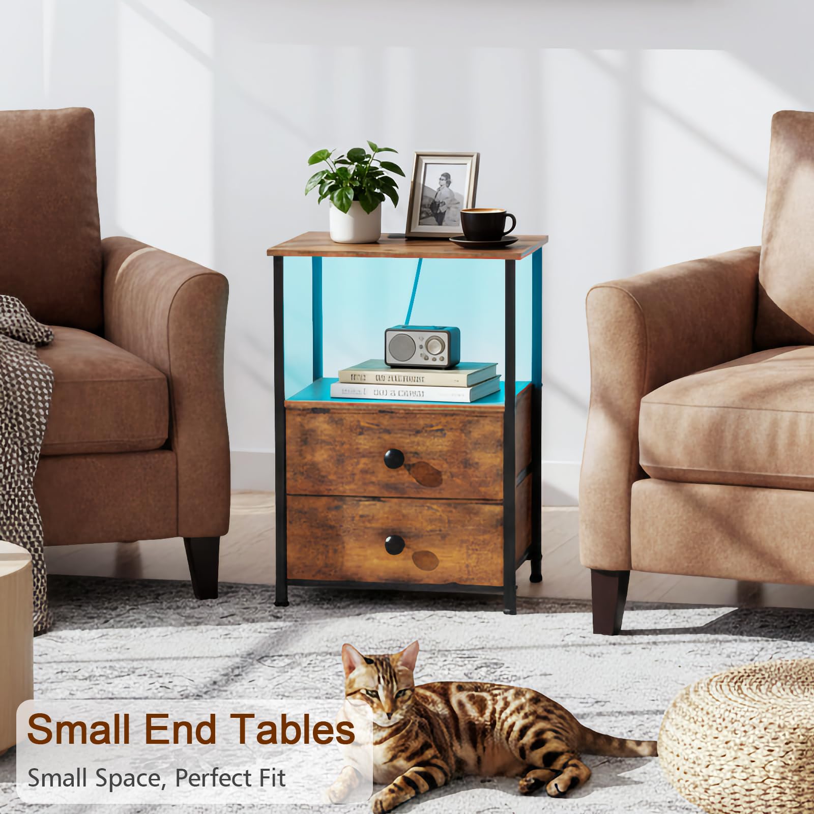 Acabado marrón elegante en la mesita LOAKEKEL para dormitorios modernos