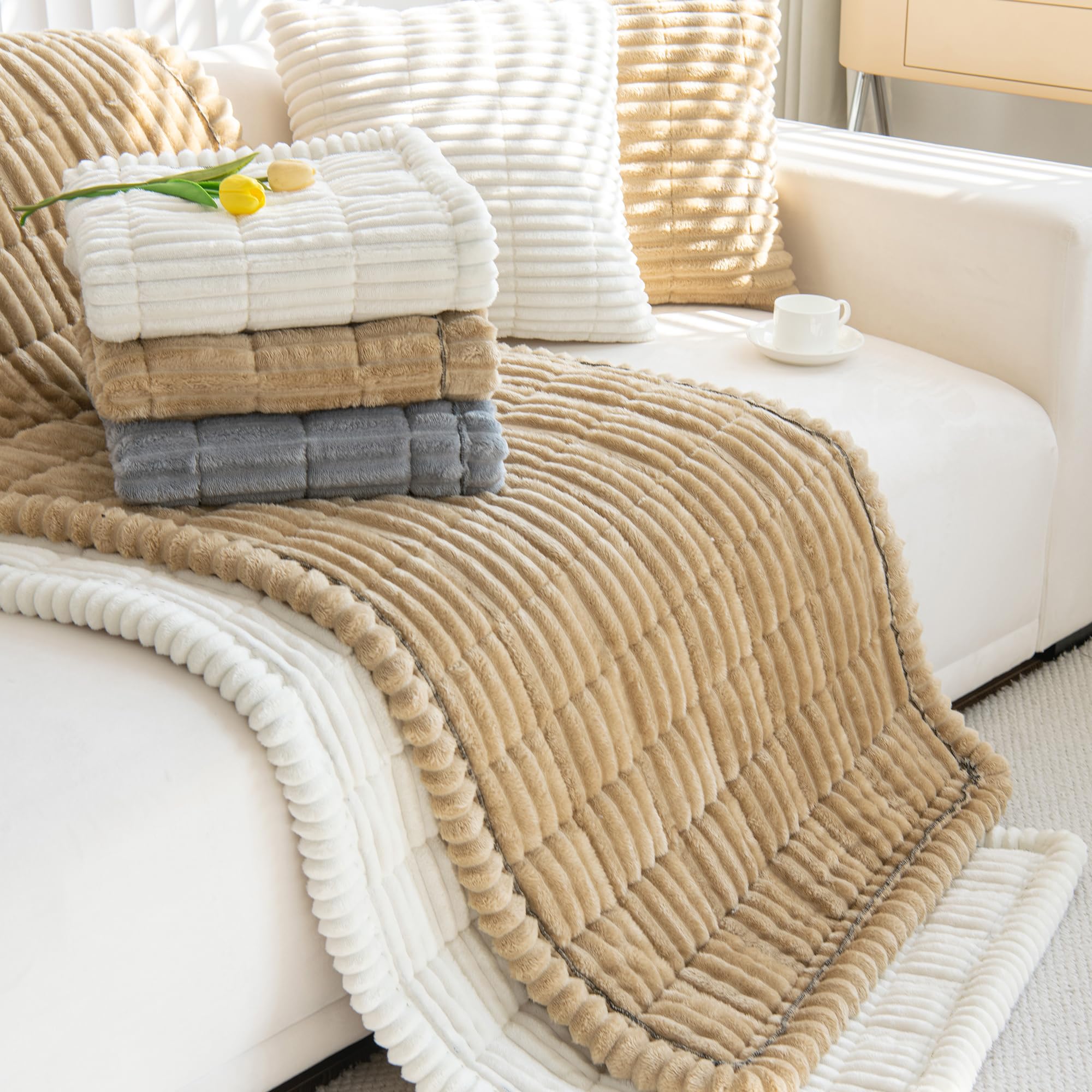 Mivnue protección duradera contra suciedad y pelos, color vibrante.