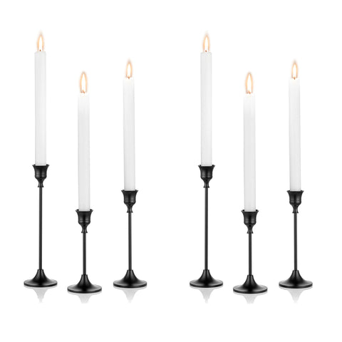 Portavelas Nuptio negro para velas taper, ideal para ambientar el salón.