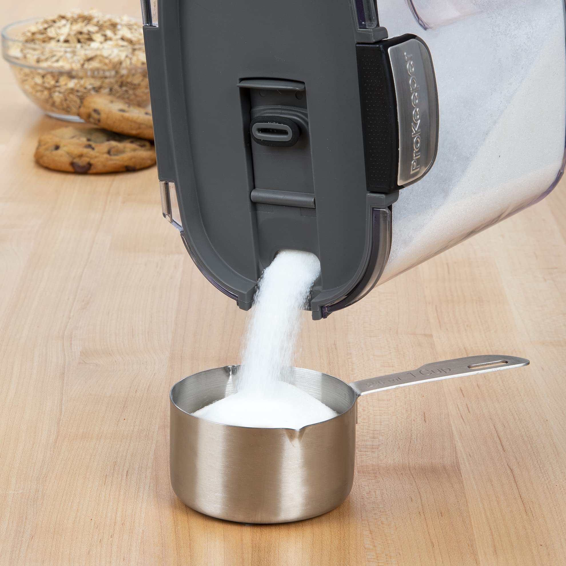 Progressive ProKeeper: accesorios magnéticos para organización eficiente en la cocina.