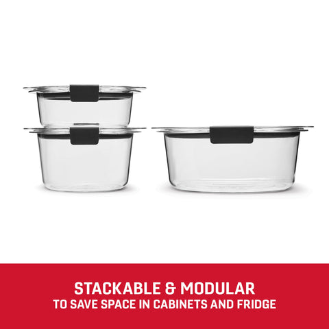 Rubbermaid Brilliance resistente a manchas y olores gracias a plástico de alto rendimiento.