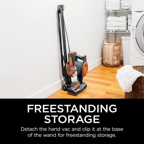 Shark Rocket depósito fácil de vaciar para limpiezas rápidas.