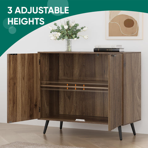 Vista lateral del aparador Smuxee con perfil compacto y moderno.