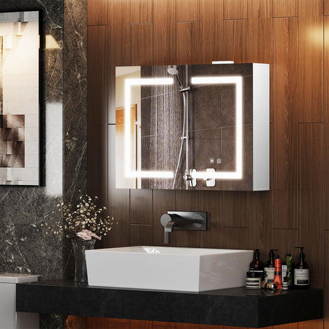 Snughome estantes ajustables para organización de productos.