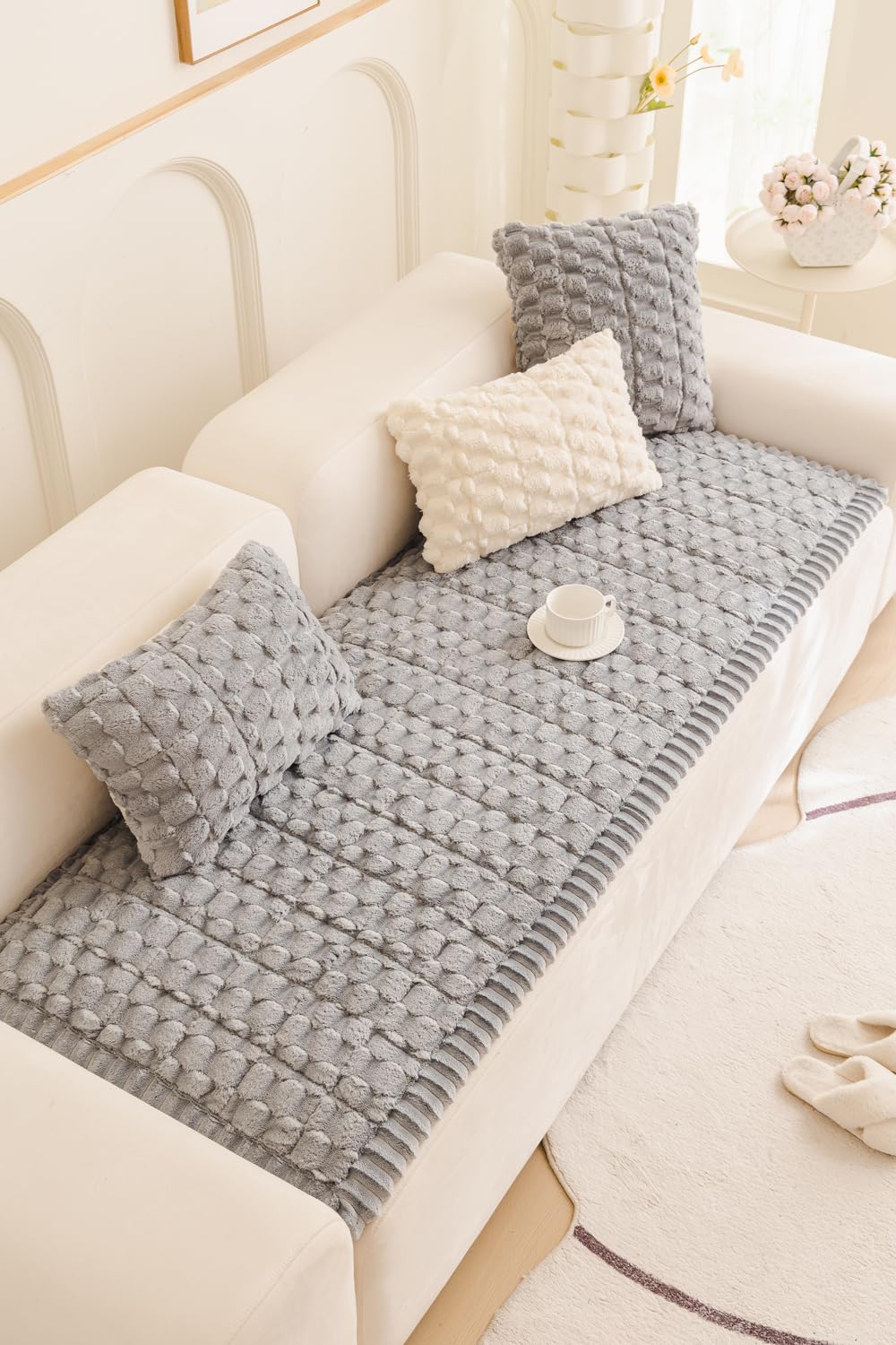 Tiwwie Proteccion-sofa: protege el sofá de arañazos y suciedad diaria.