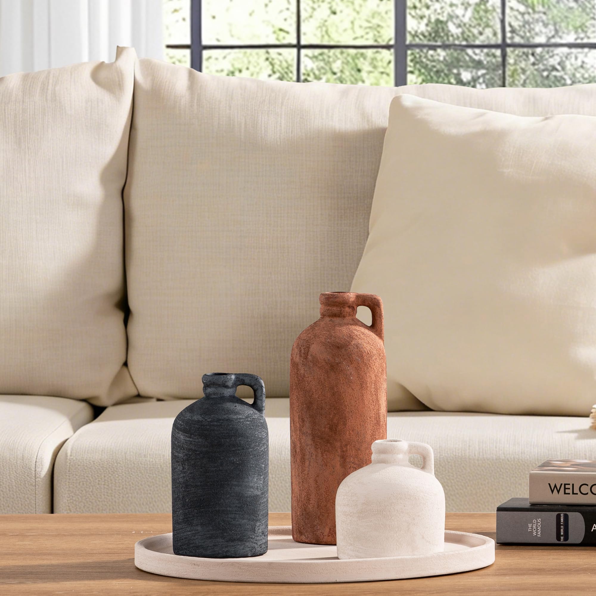 Vanselia vasos cerámicos mediano adecuados para flores frescas o secas.