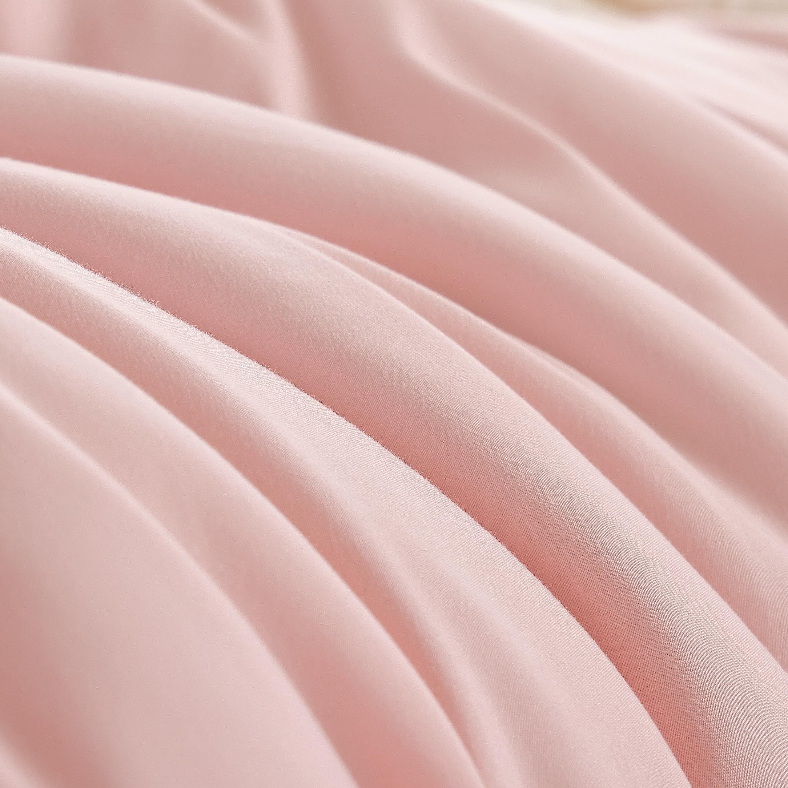 Weigelia combinación de colores suave para dormitorio femenino.