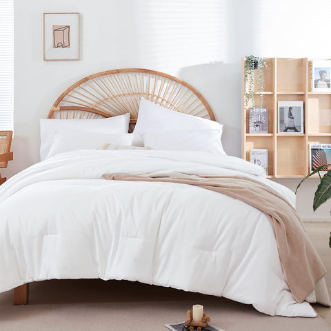 Weigelia conjunto cobertor completo blanco muestra estilo versátil para dormitorio