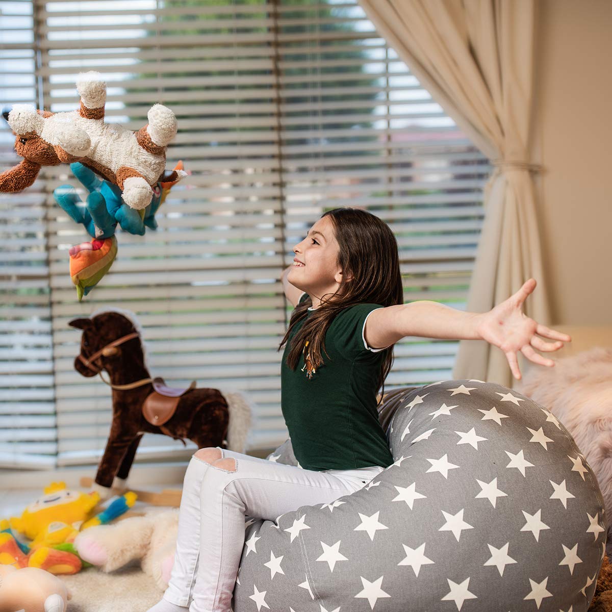 WEKAPO gran capacidad para hasta cien peluches.