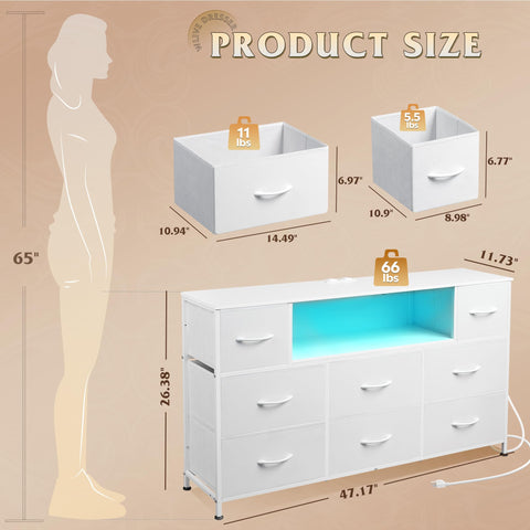 Tablero de madera estacionario para objetos decorativos.