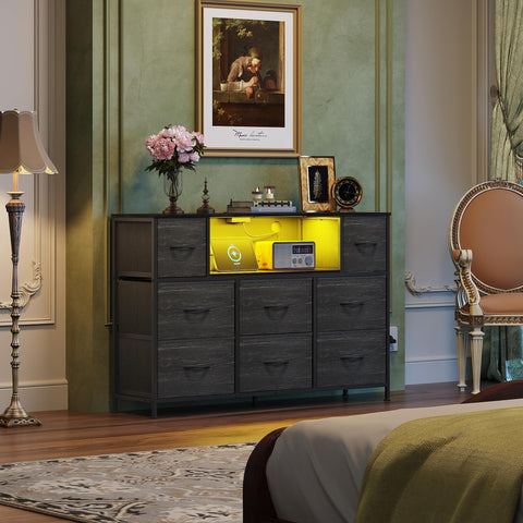 WLIVE con tomacorrientes y puertos USB para una gestión de energía ordenada