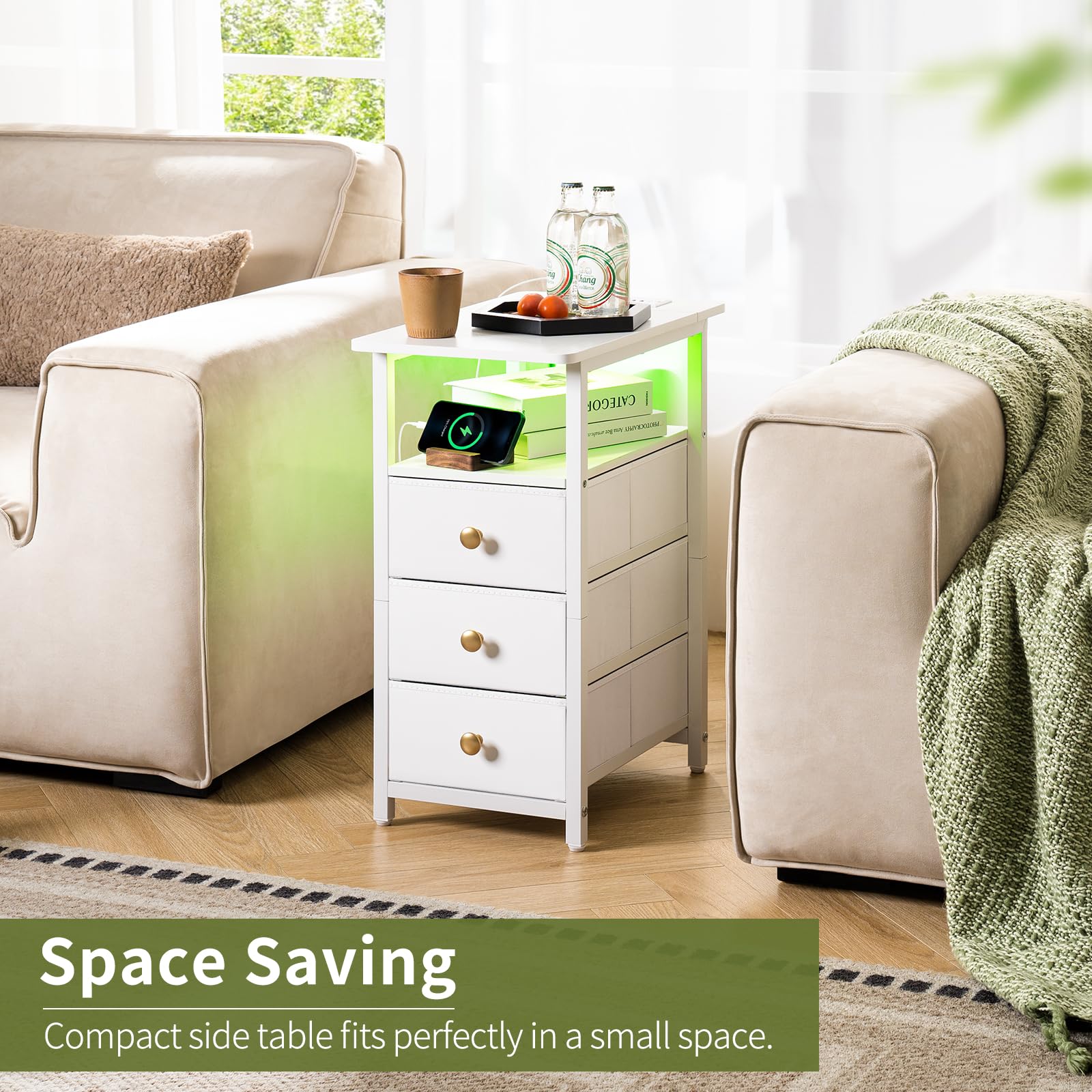 Yoobure mesa lateral con enchufes y USB para varios dispositivos.